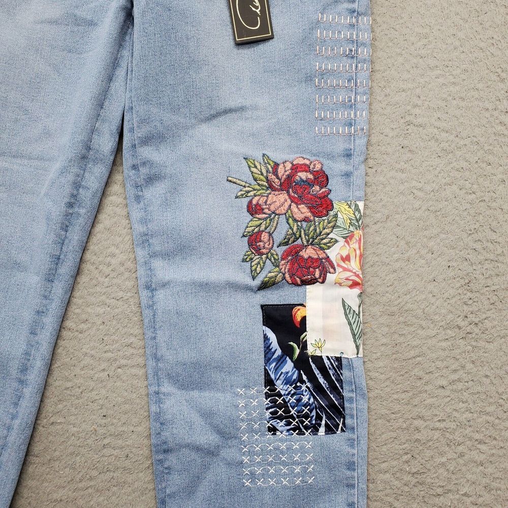 DG2 by Diane Gilman Jeans Women 6T Multi Flower Embroidered Patches Straight Leg - Picture 8 of 9